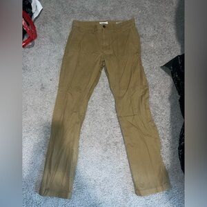 Goodfellow & Co Tan Chinos Classic